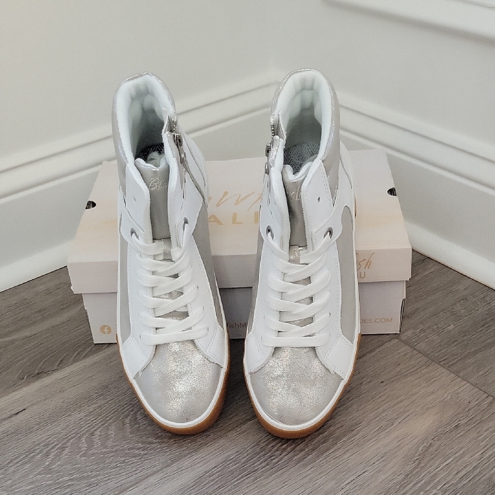 Blowfish Malibu Women's Waverly High Top Sneakers White/Silver Size 9M NIB